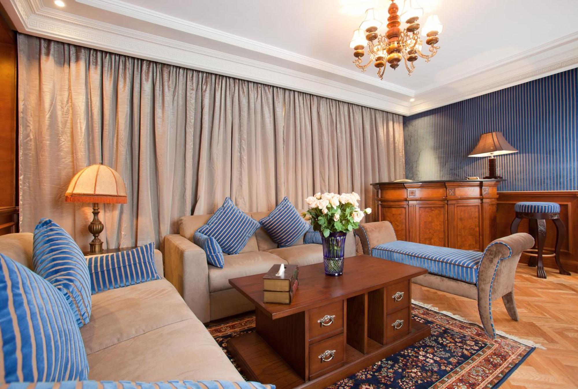 Hotel Art Palace & Casablanca