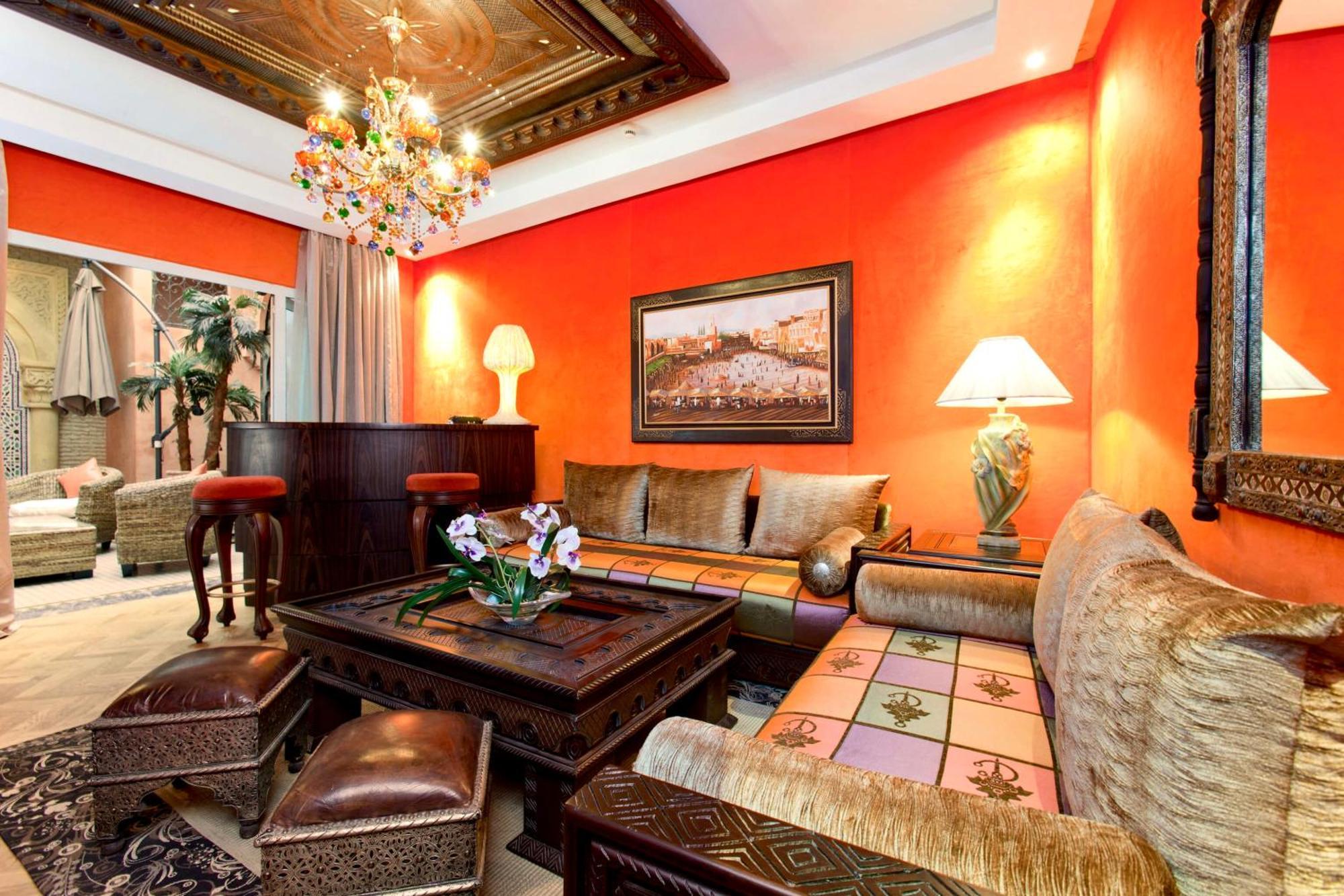 Art Palace &