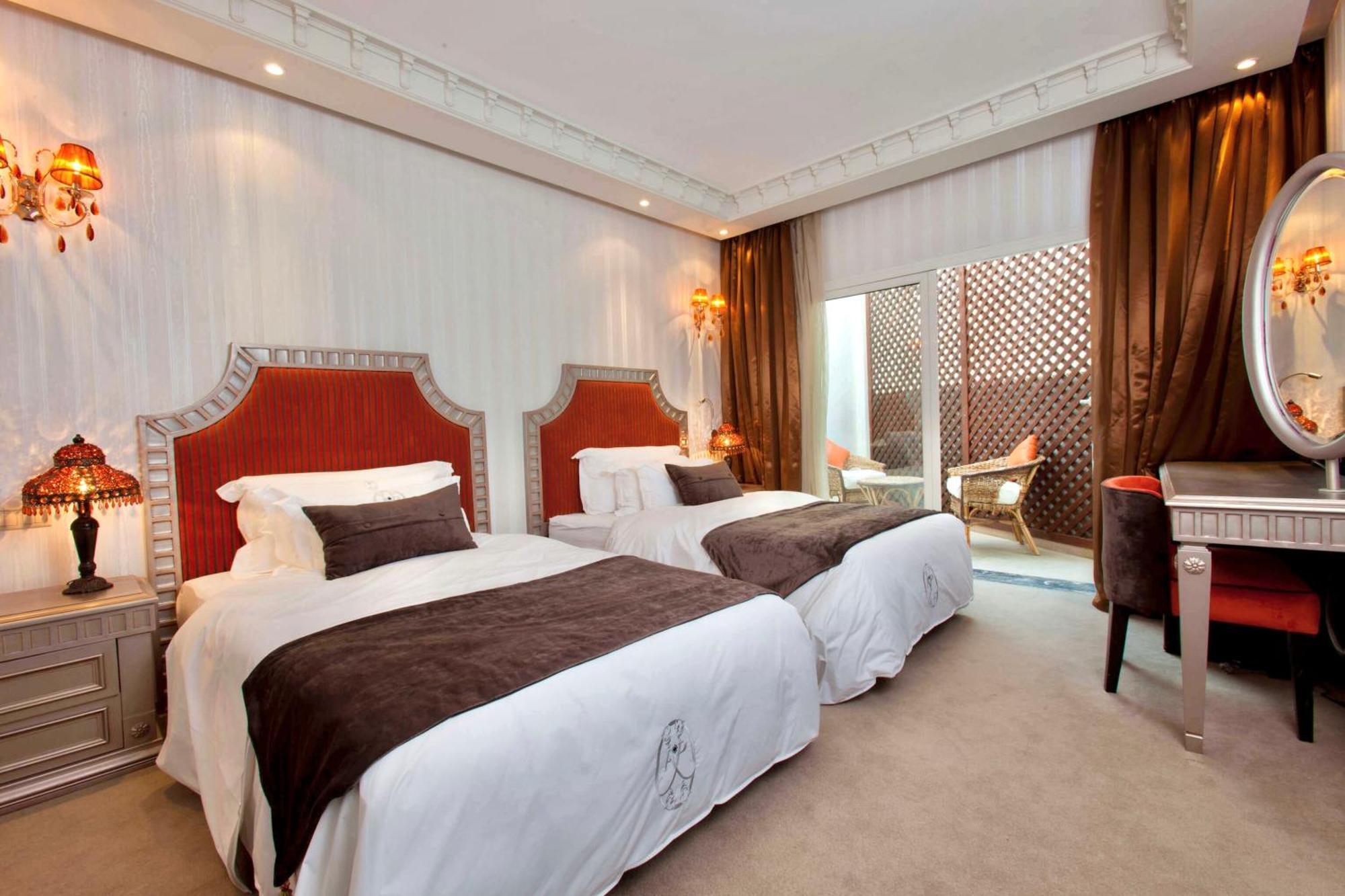 Hotel Art Palace &