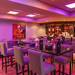 Art Palace Suites & Spa