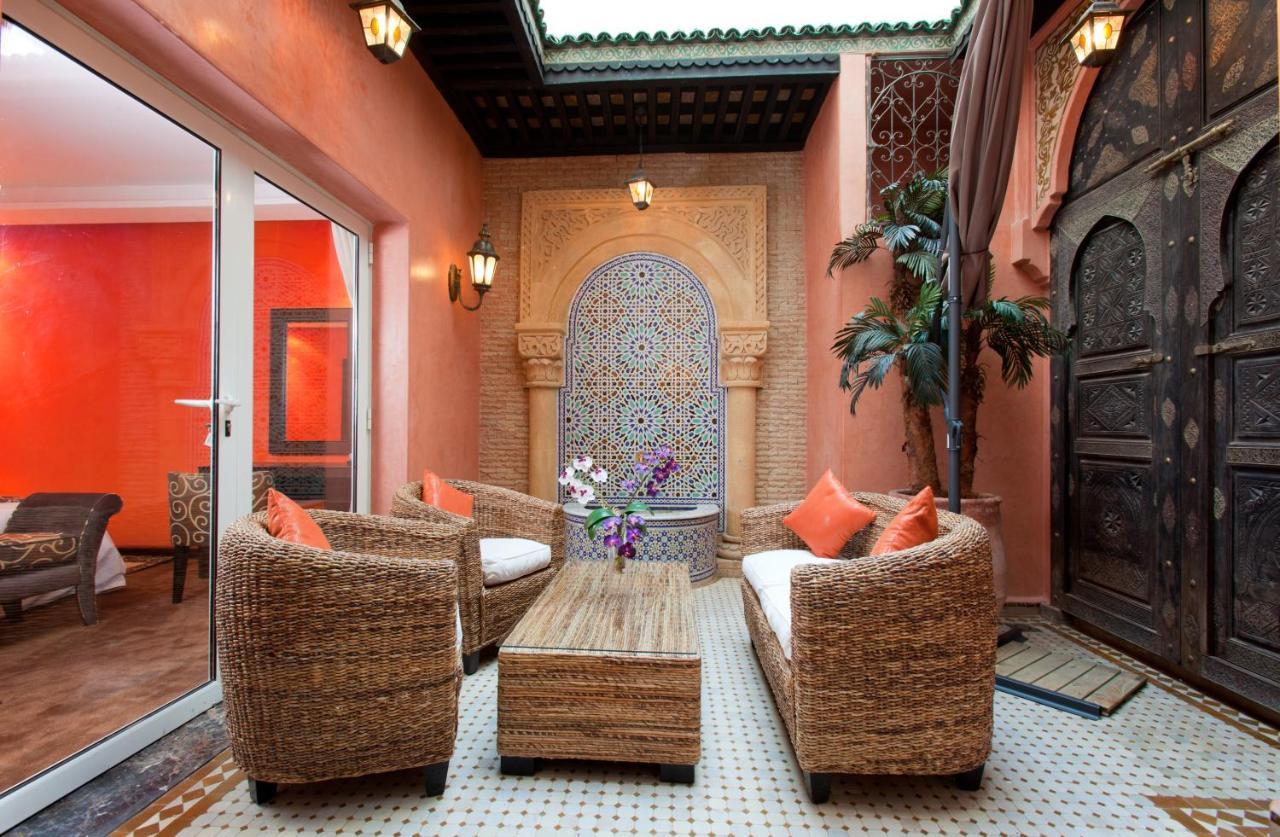 Art Palace & Casa Blanca