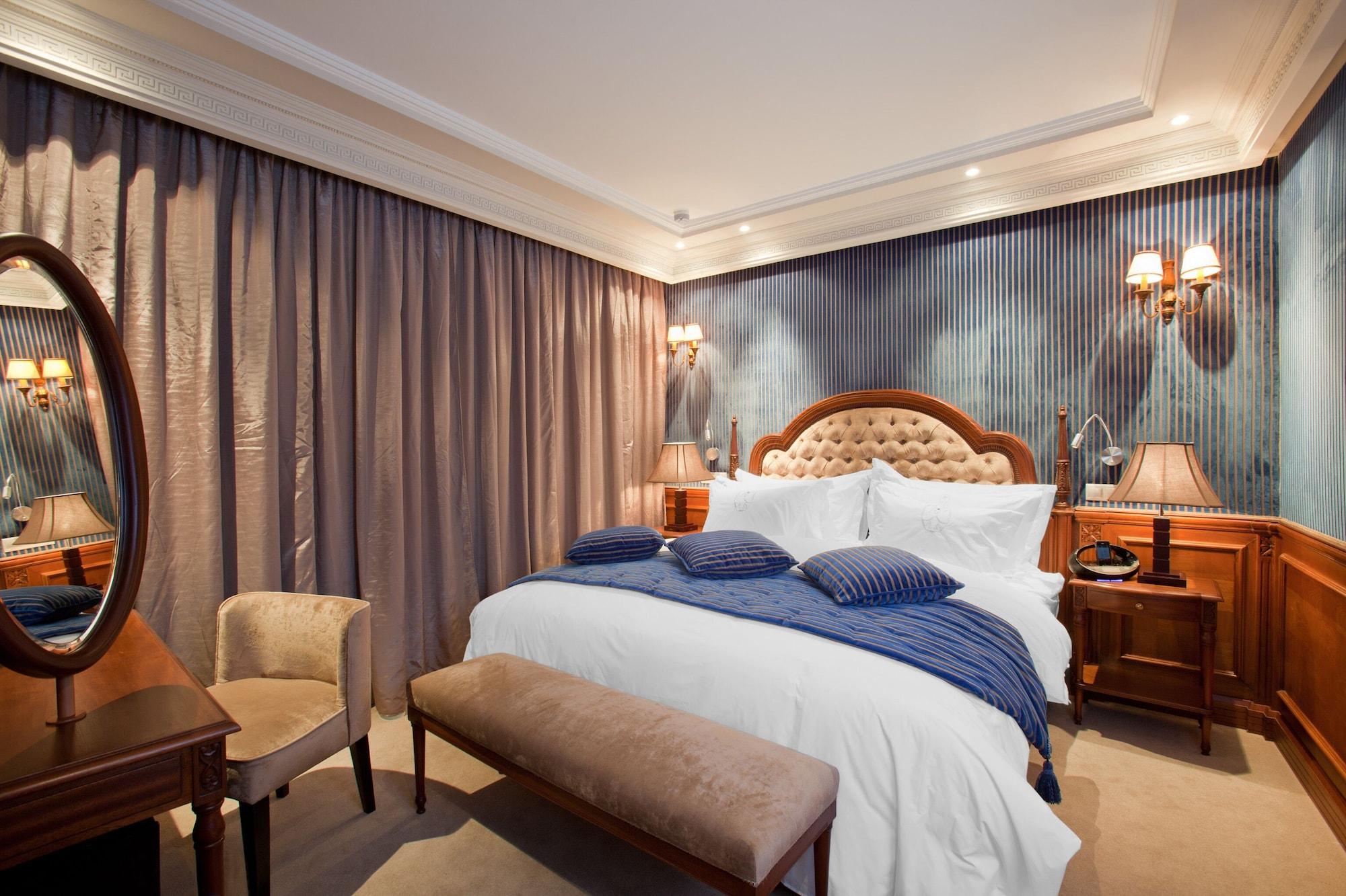Hotel Art Palace & Casa Blanca